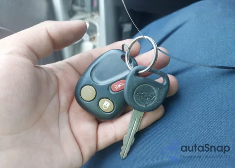 2005 Chevrolet Trailblazer Lt from USA, damaged, VIN 1GNDS13S952311315